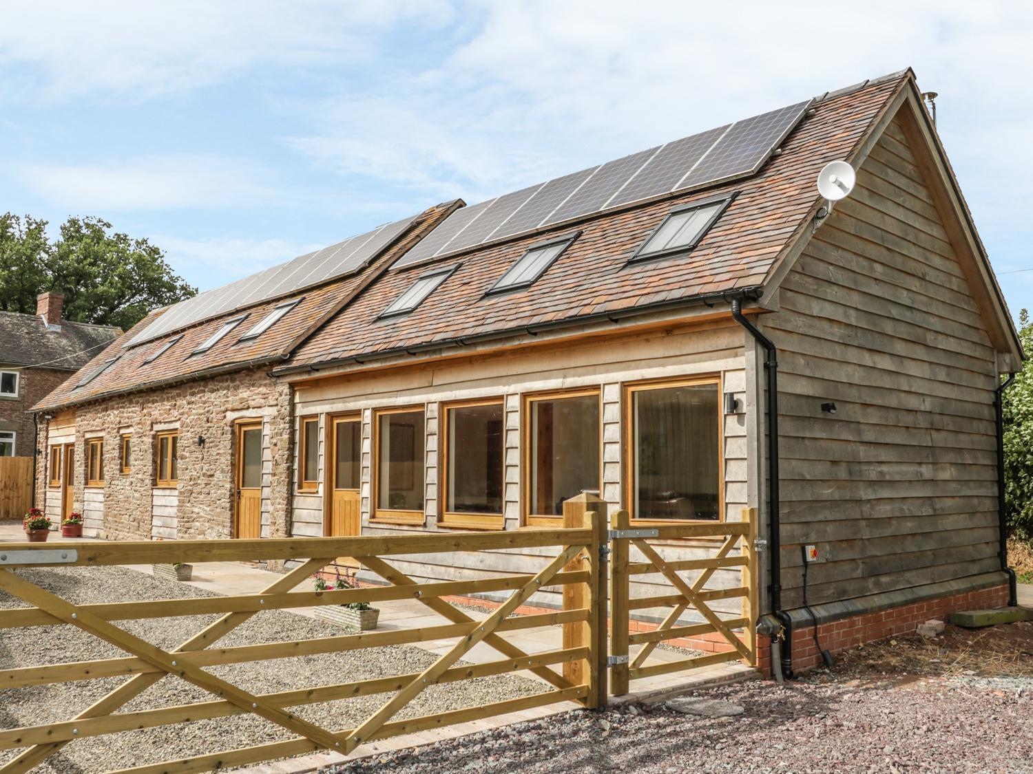 The Cow Byre, Heath Farm Villa Clee Saint Margaret Kültér fotó
